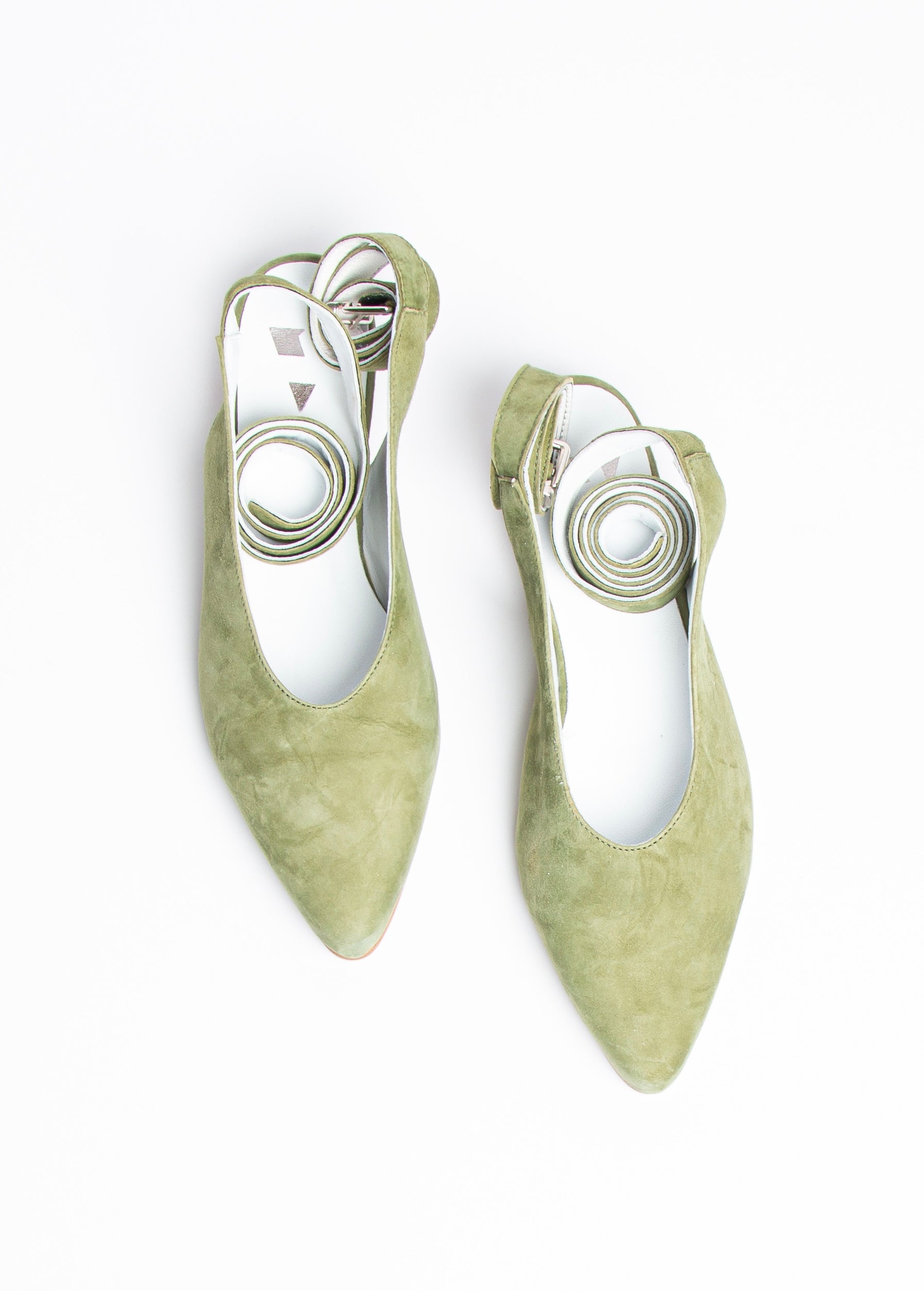 Wrap-Around flats