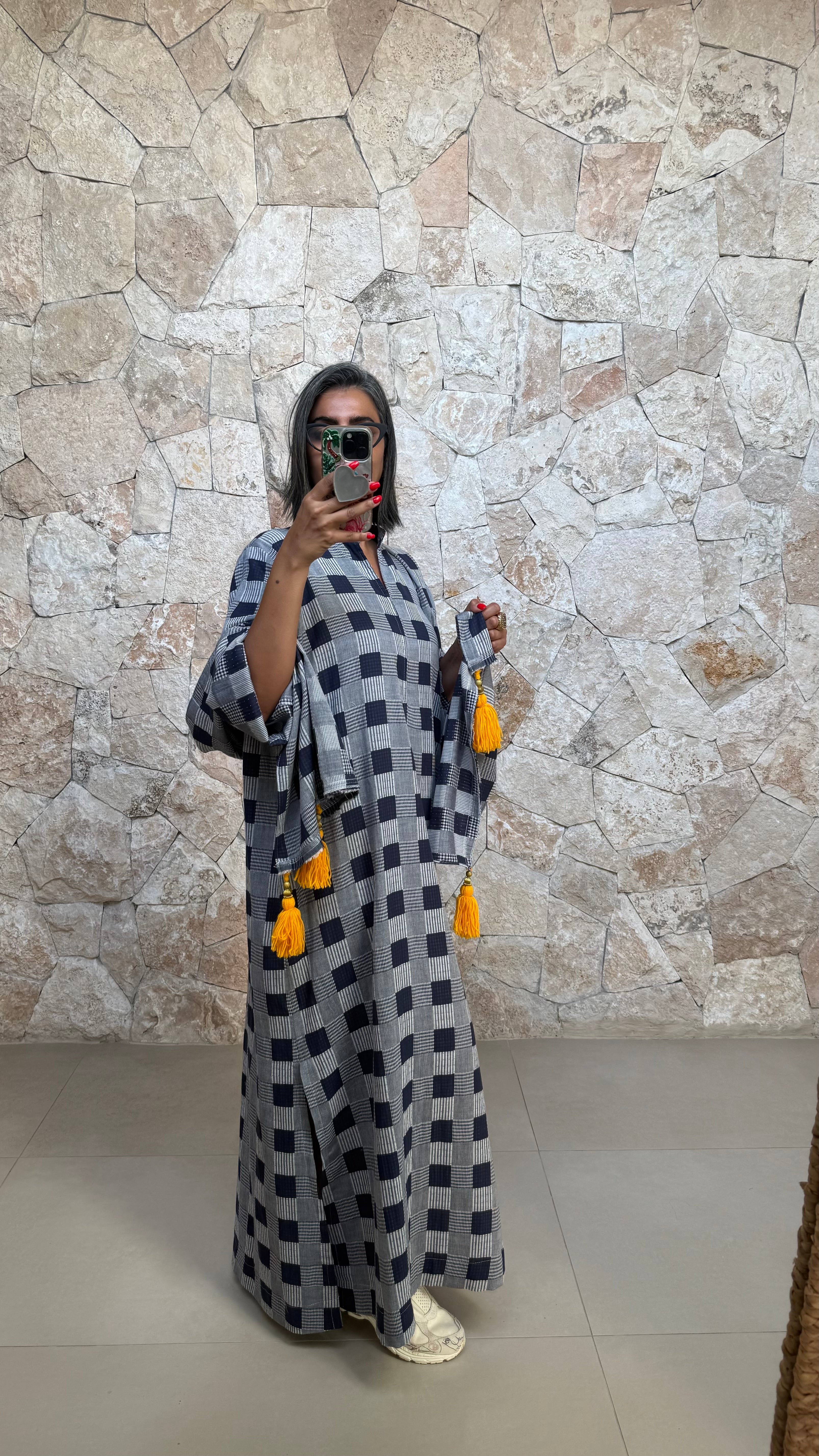 Dishdasha with scarf