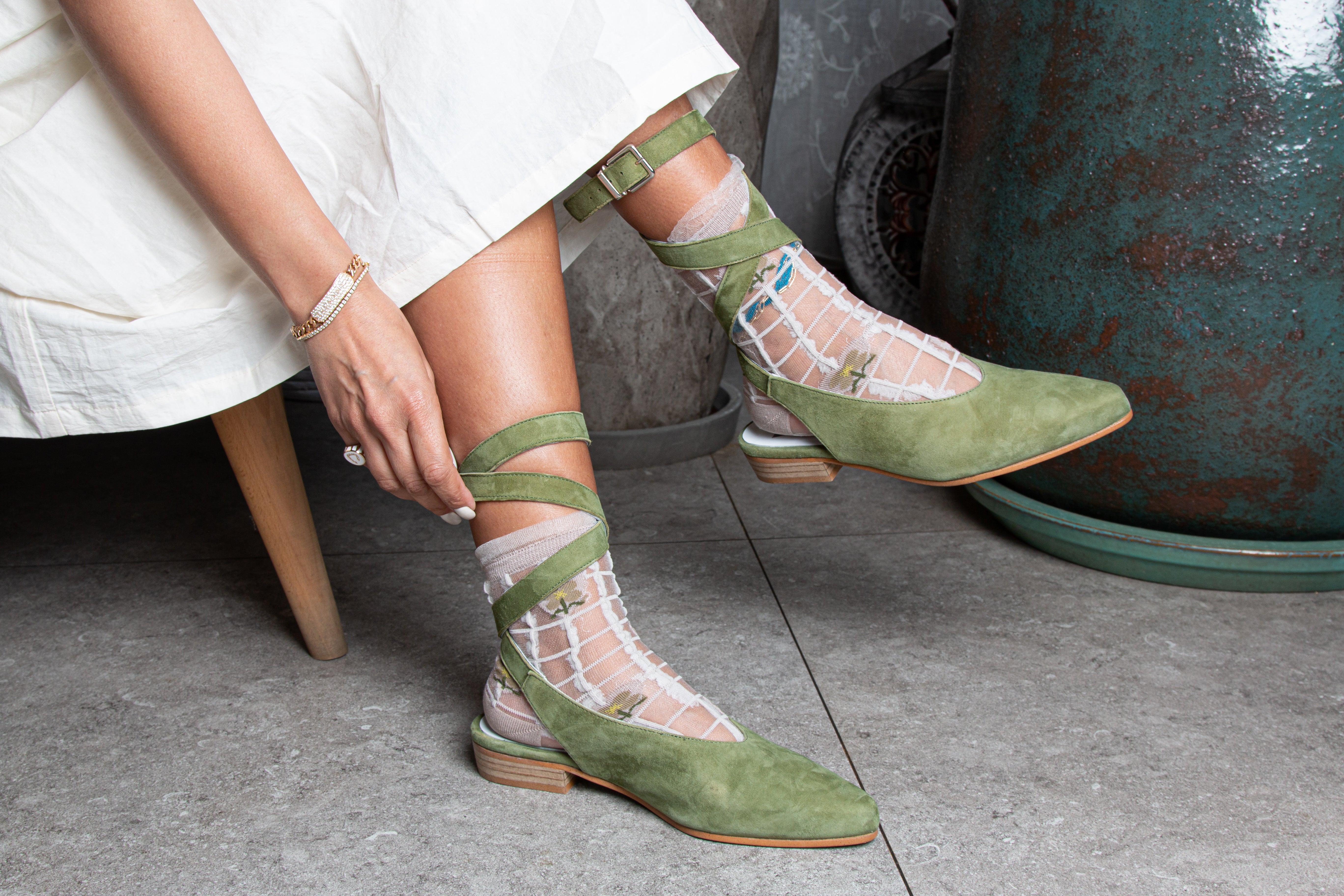 Wrap-Around flats