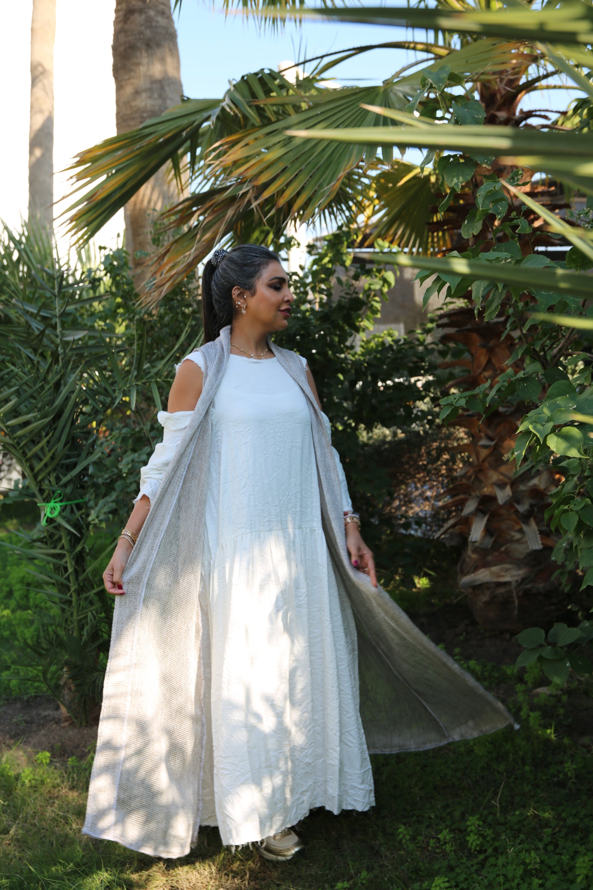 Long dress with long vest konokayaty Long dress with long vest konokayaty